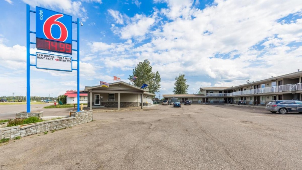 Motel 6-Fort Nelson, BC Image 17