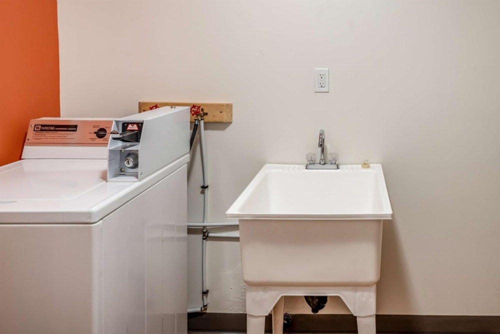 Motel 6-Fort Nelson, BC Image 20