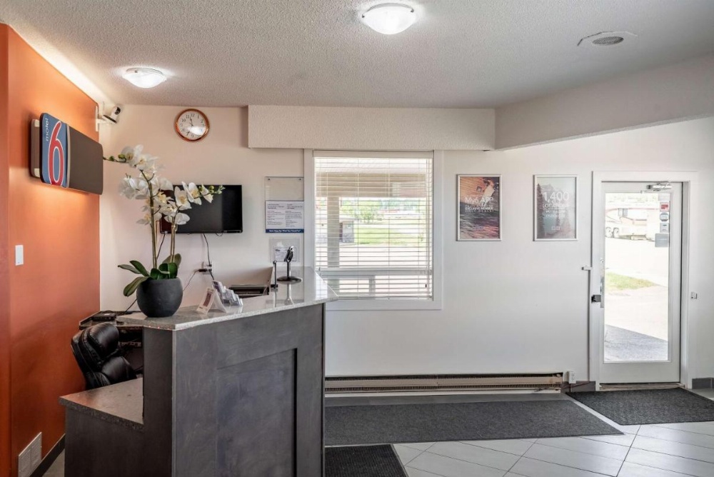 Motel 6-Fort Nelson, BC Image 26