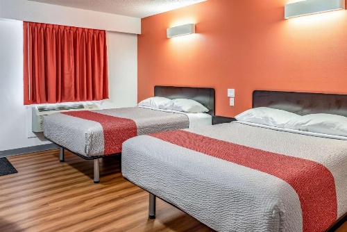 Motel 6-Fort Nelson, BC image 34