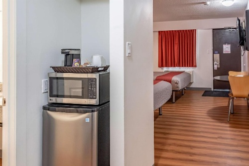 Motel 6-Fort Nelson, BC image 39