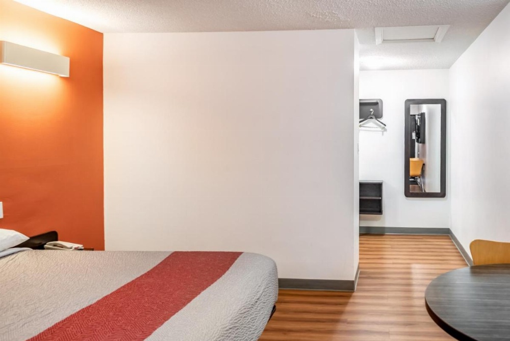 Motel 6-Fort Nelson, BC Image 7